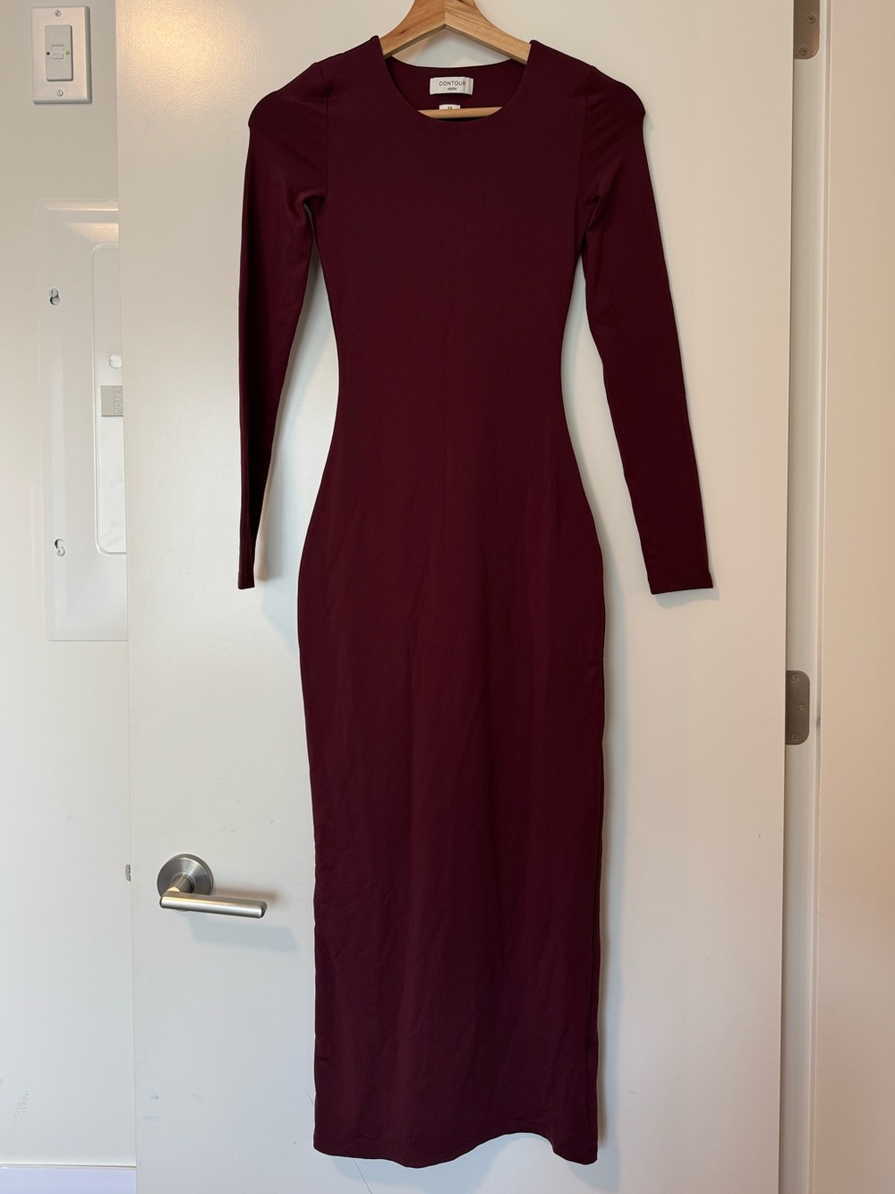 Aritzia Contour Burgundy Long Sleeve Bodycon Maxi Dress XS